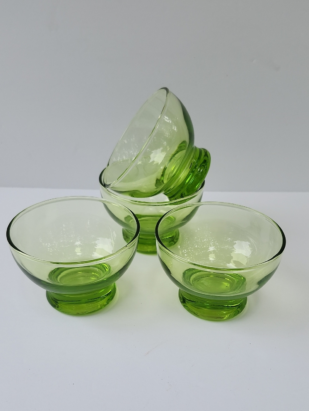 VTG ANCHOR HOCKING BALTIC GREEN SET OF 4 DESSERT DISHES